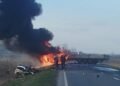Accident mortal în Vaslui: o persoană și-a pierdut viața după impactul dintre un autoturism și un TIR