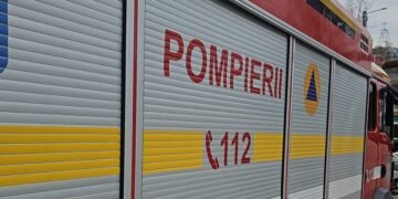Incendiu într-un apartament din Iași, provocat de un vas de gătit uitat pe foc