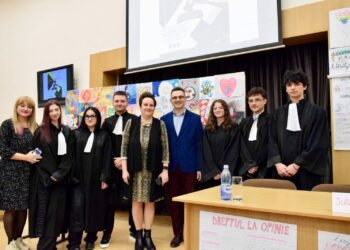 120 de elevi din Iași, în competiția „Campionii Legii”, ediția a II-a, la Colegiul „Emil Racoviță”