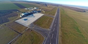 Aeroportul Ștefan cel Mare Suceava lansează un parc fotovoltaic de 1,1 MWp cu 1.866 de panouri
