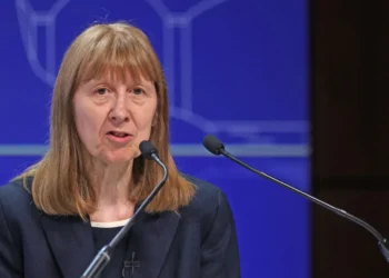 Românii au ajuns la media UE ca putere de cumpărare, dar sunt la coada salariilor! Paradoxul care ridică semne de întrebare