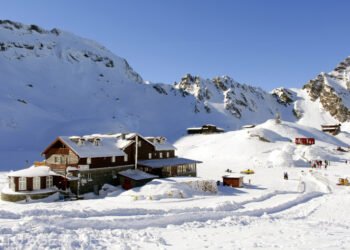 162 cm, strat de zăpadă la Bâlea Lac. Ce spun salvamontiștii?