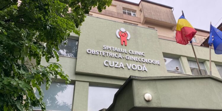 Taxă pentru aflarea orei nașterii la Iași: cât trebuie să plătească cei care cer date din arhiva Maternității „Cuza Vodă”