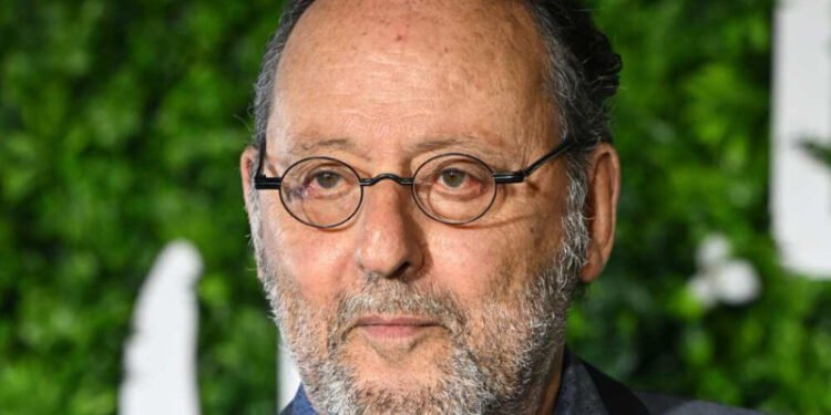 „Bună, sunt Jean Reno și te îmbogățesc!” – Un bărbat a crezut reclama și a rămas fără 350.000 de euro