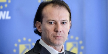 Florin Cîțu avertizează: România riscă recesiune în 2026. Critici și din partea lui Traian Băsescu