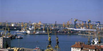 România face un pas uriaș la Marea Neagră! Portul Constanța se transformă într-un hub energetic european
