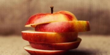Când este mai bine să mănânci mere – dimineața sau seara? Răspunsul s-ar putea să te surprindă