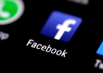 Indonezia: 70 de milioane de copii fără acces la reţelele sociale