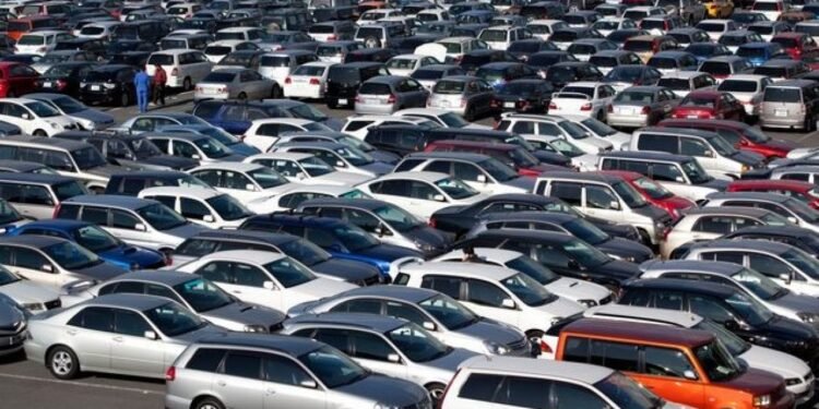 România, raiul mașinilor second-hand: ce probleme de securitate ascund autoturismele din import