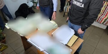 Percheziții la Grădina Zoologică din Galați: Angajați ridicați pentru că furau hrana animalelor și falsificau acte!