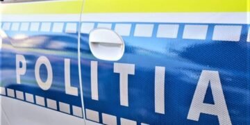 Botoşani: Poliţiştii au salvat un bărbat care intenţiona să-și pună capăt zilelor