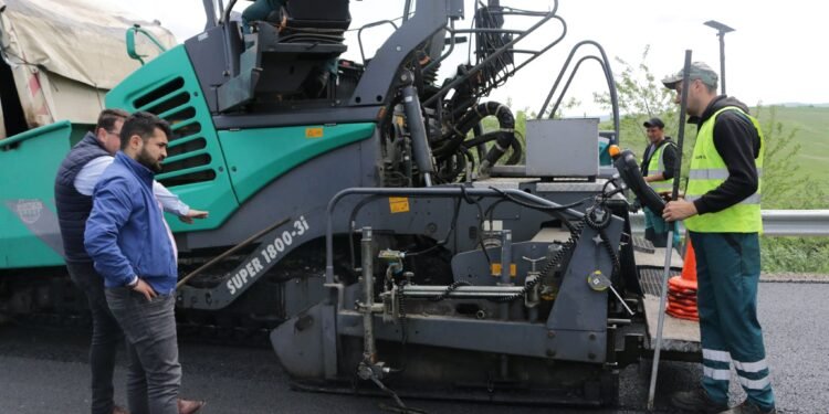 Investiții de aproape 2 milioane de lei pentru drumurile județene din Iași: încep lucrările de reparații după iarnă