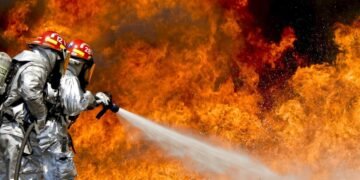 Iașul, pe un butoi cu pulbere: clădiri publice funcționează fără aviz ISU