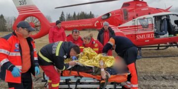 Tânăr de 18 ani, rănit grav într-un accident la un depozit de materiale de construcții