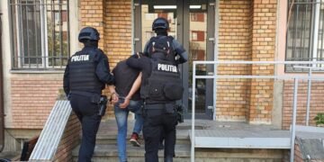 Detalii șocante în cazul bărbatului ucis cu un cuțit aruncat direct în piept