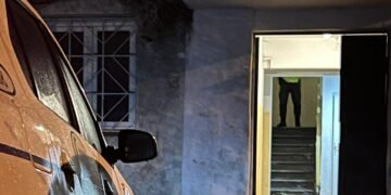 Verificări la vizele de flotant: polițiștii merg din ușă în ușă pentru a confirma adresele elevilor