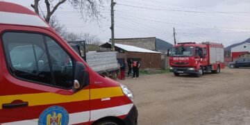 Neamț | Un bătrân și-a pierdut viața în Crăcăoani după ce a fost acroșat de o autoutilitară