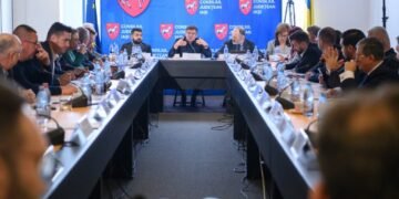 CJ Iași reduce schema de personal și aprobă investiții: fonduri pentru UMS Răducăneni și decizii pentru Aeroport