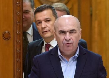 Ilie Bolojan și Sorin Grindeanu, absenți de la citirea moțiunii împotriva Guvernului