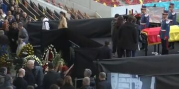 Românii își iau rămas bun de la Mircea Lucescu. Patronii de la Dinamo Kiev și Sahtior Donetk sunt asteptați la înmormantare