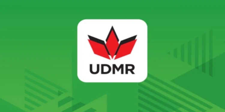 Deputat UDMR își dă demisia din grupul parlamentar. Ruptură între facțiunile maghiare