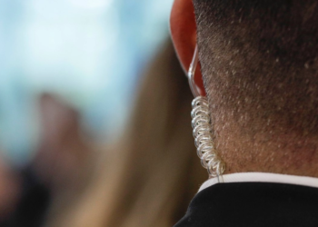 Mașini de 8,6 milioane de lei pentru SPP, în pixul lui Bolojan