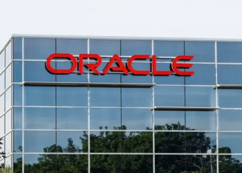 Oracle începe disponibilizările masive: sute de angajați dați afară și în România