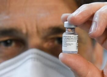 Surse: România vrea să negocieze cu Pfizer. Ce ar putea primi în schimbul vaccinurilor de 600 de milioane de euro