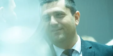 Primele reacții de la vârful statului român, după căderea regimului Viktor Orban: Ministrul Apărării spune că maghiarii au votat „ca Europa să meargă înainte”