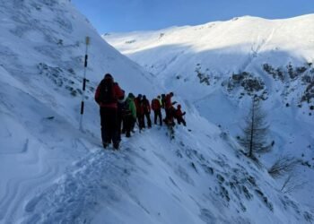 Avertisment din partea Salvamont pentru turiştii care merg la munte, în Braşov