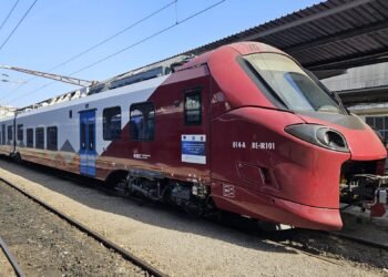Primul tren privat ales prin licitație publică a intrat de astăzi în circulație