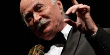 Artistul Tudor Gheorghe a ajuns la spital în urma unui incident petrecut la un hotel din municipiul Iași