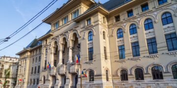 Primăria Capitalei anunță începerea primului tratament de combatere a țânțarilor adulți