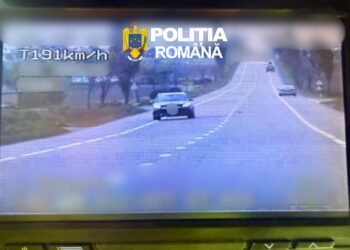 Șofer de 70 de ani, prins cu 191 km/h pe DN2-E85, în zona Sascut. Permis suspendat și amendă de peste 4.000 de lei