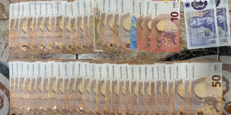 Operațiune DIICOT: Droguri de 220.000 de euro, interceptate înainte să ajungă pe piață