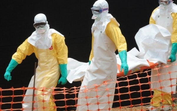 OMS declară focarul de Ebola din Congo o urgență sanitară globală