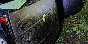 Galați | Trei tineri au fost răniți după ce au căzut cu mașina într-o râpă