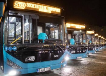 „Plinul” făcut pe ascuns: șoferi STB, acuzați că au furat peste o tonă de motorină din autobază