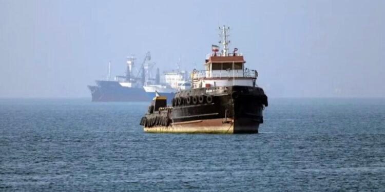 SUA efectuează atacuri în Iran, vizând o locație militară. Teheranul ripostează atacând nave din Strâmtoarea Hormuz