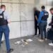 Doi bărbați, prinși în flagrant la Bacău după ce au încercat să cumpere influență pentru recuperarea unui permis auto