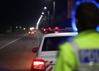 Agresiune la un PECO din Podu Iloaiei, la intersecția cu Erbiceni: doi bărbați arestați preventiv