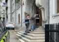 Bărbat reținut după ce ar fi înecat un câine pe malul râului Bahlui. Un alt suspect este acuzat de instigare