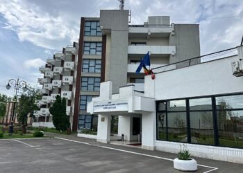 Interviu Alexandra Arndt – Director Stațiunea Balneară Nicolina: „Apa sulfuroasă de la Iași face minuni. Este cea mai concentrată apă din sud estul Europei!”