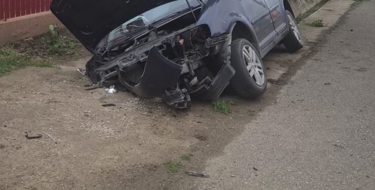 Vaslui | 6 persoane implicate într-un accident violent în comuna Pușcași