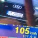 Prins de radar cu peste 100 km/h în localitate, a ajuns în șanț când polițiștii i-au făcut semn să oprească