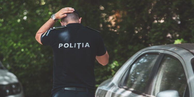 Violent și de neoprit: bărbat din Ciortești, arestat după un scandal care putea sfârși tragic