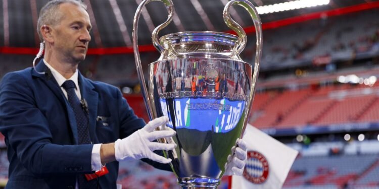 PSG și Arsenal vor juca finala Ligii Campionilor la Budapesta