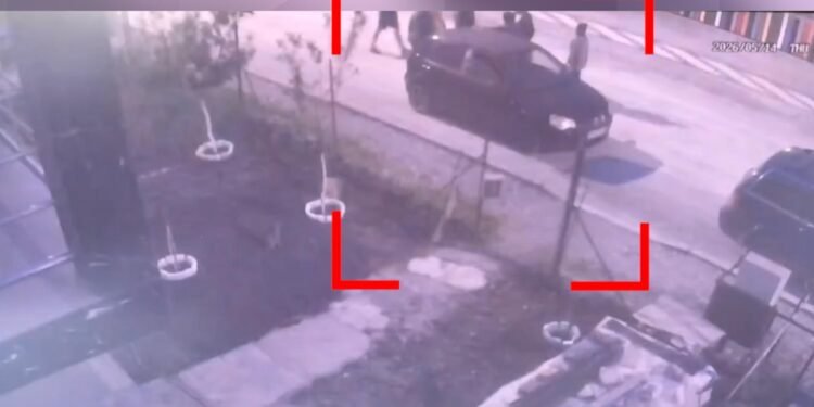 Scandal în Agigea: copii bătuți, părinți împușcați cu bile airsoft după o ceartă pornită de la o minge