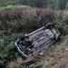 Alertă pe E85: un tânăr de 25 de ani, găsit sub o mașină răsturnată în șanț după un accident