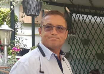 De partea cealaltă a baricadei: doi procurori cunoscuți din Constanța au fost reținuți